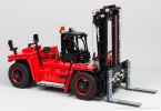 Lego-42082-Model-D-Heavy-Forklift-5