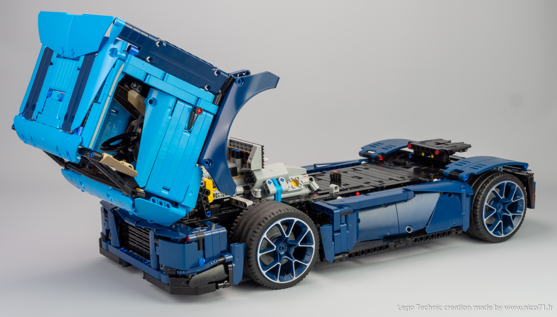 Lego-42083-model-b-race-truck-7