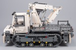 lego-42100-model-c-tracked_carrier-34