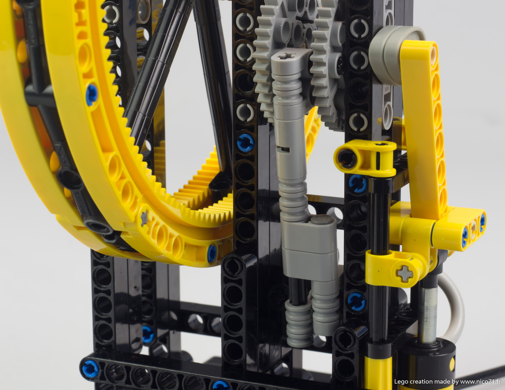 Fancy dress client Shetland Vertical Lego Pneumatic Engine – Nico71's Technic Creations
