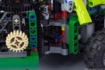 lego-technic-42080-model-c-forwarder-15