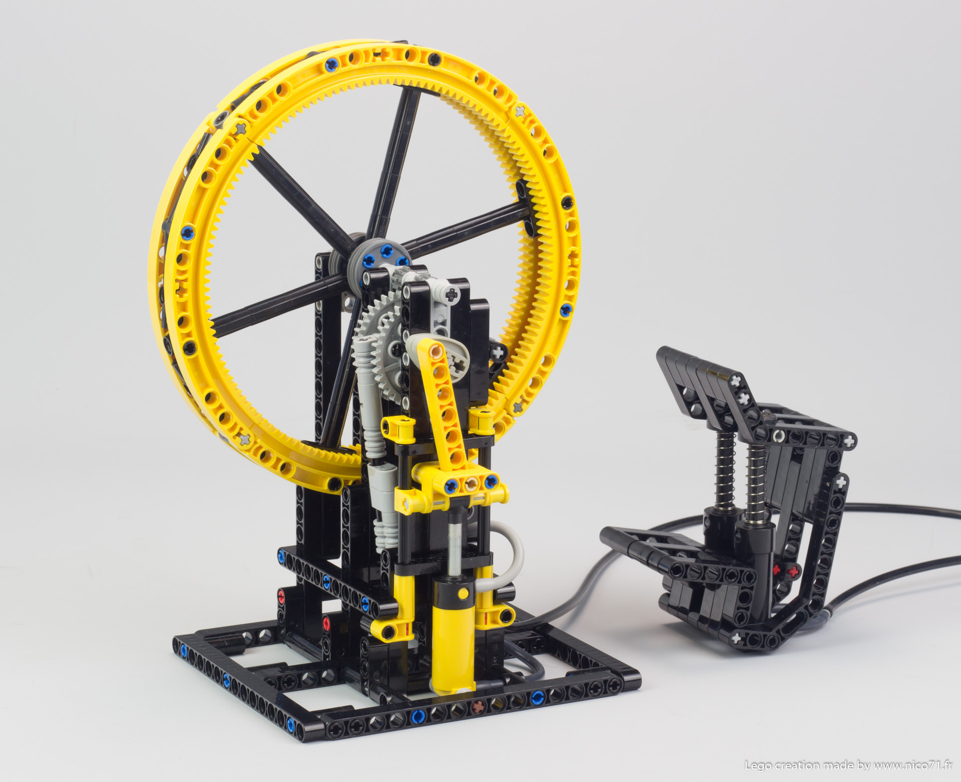 Pneumatic Engine – Nico71's Technic