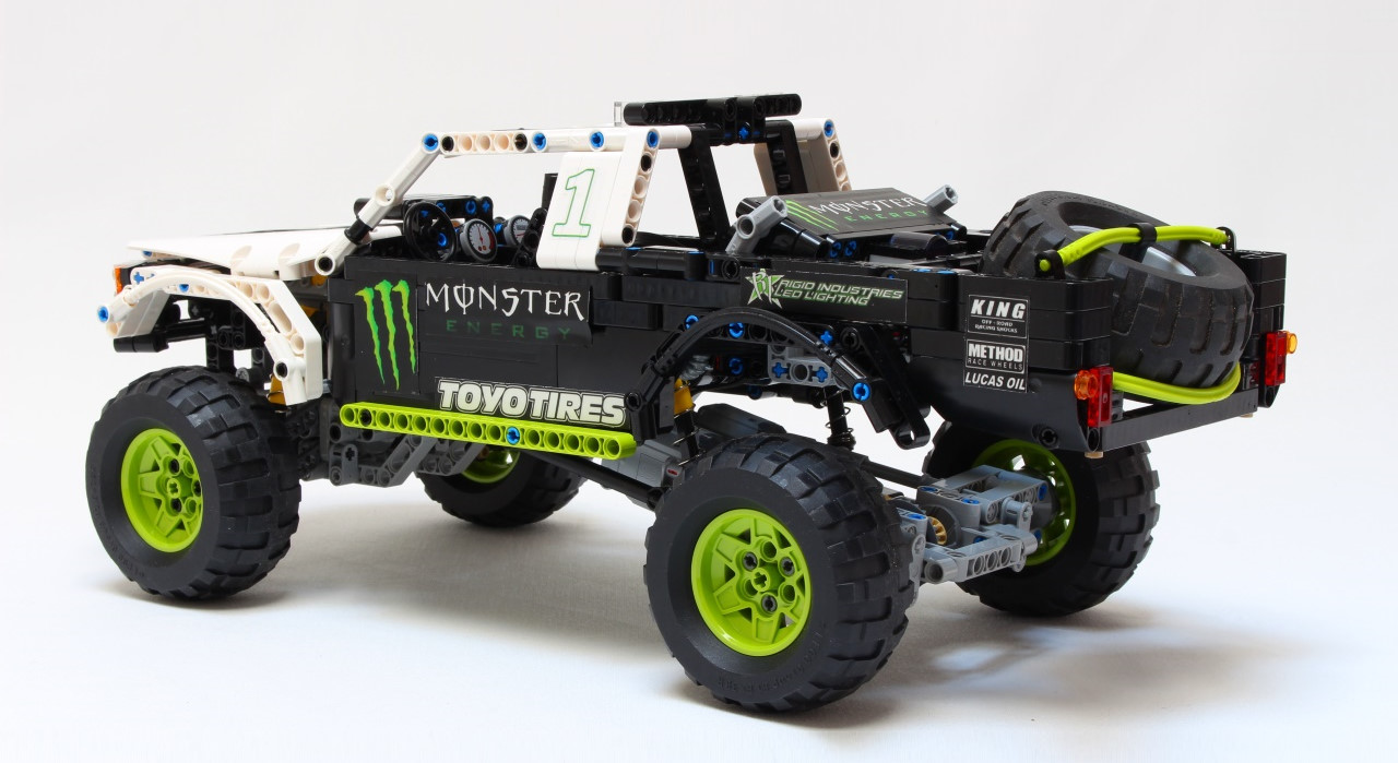 LEGO MOC Monster Energy Recoil Baja Truck by Nico71