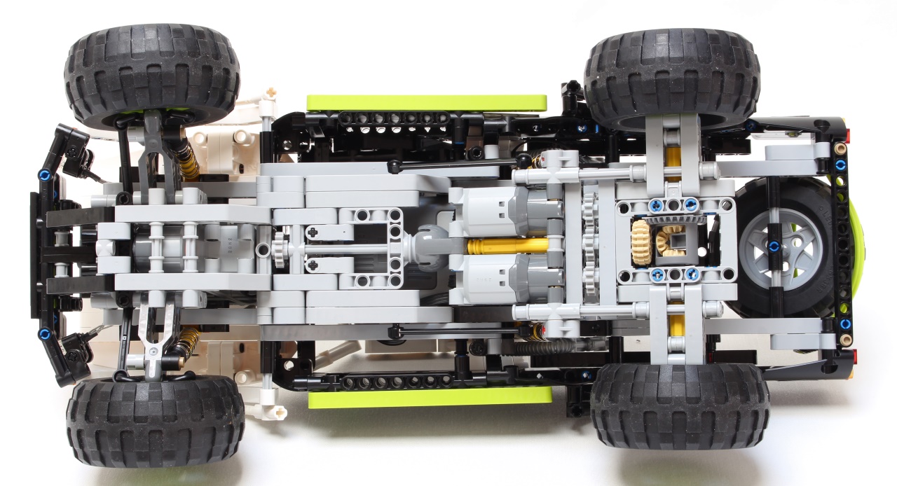 LEGO MOC Monster Energy Recoil Baja Truck by Nico71